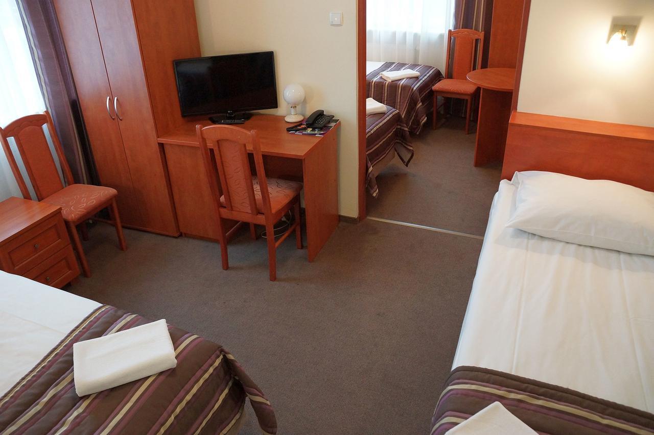 Hotel Bosir Białystok Kültér fotó